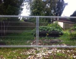 Tiibvärava raam tsingitud Tiibvärava raam tsingitud