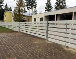 Liugvära horisontaalne laudis