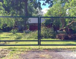 Распашные ворота RAL 6005 Распашные ворота RAL 6005