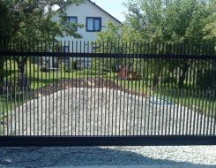 Lükandvärav täidis nelikanttoru 40x10mm Lükandvärav täidis nelikanttoru 40x10mm