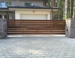 Liugvärav Laagri Liugvärav Randvere